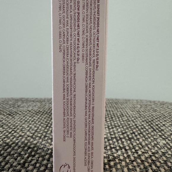 Wander Beauty On-The-Glow Blush and Illuminator - Picture 3 of 6